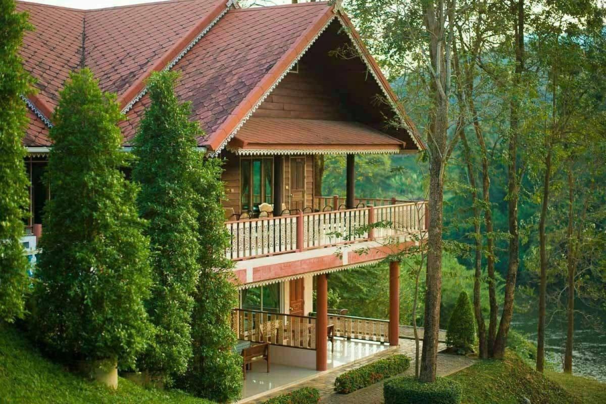 Baanpufa Resort Сай-Йок Екстер'єр фото